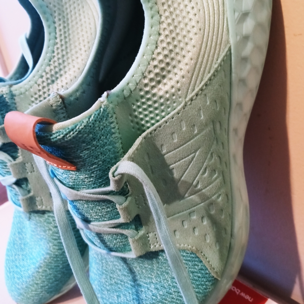 Girls\ladies New Balance shoes